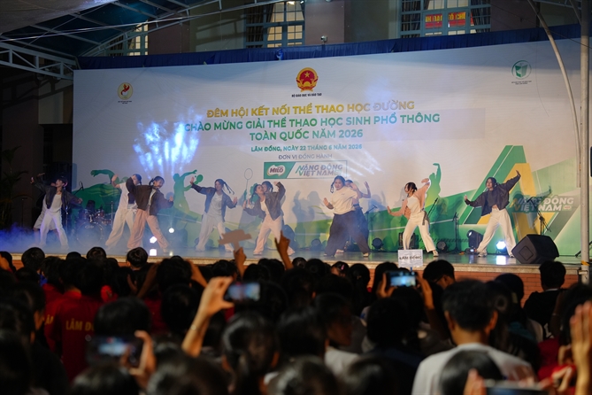 30 đoàn thể thao học sinh tranh tài tại Giải thể thao học sinh phổ thông toàn quốc Một số hình ảnh tại đêm hội Gala chào mừng Giải Thể thao học sinh Phổ thông Toàn quốc
