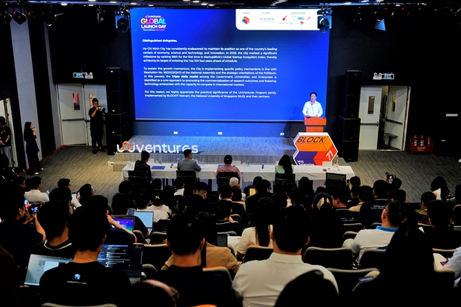 Chương trình diễn ra tại Trung tâm Khởi nghiệp Sáng tạo TP.HCM, với hơn 200 người tham dự