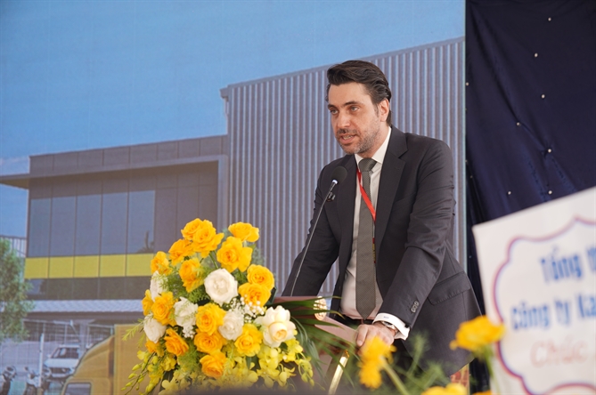 Ông Bertrand Juvigny_Tổng Giám đốc DHL Supply Chain Việt Nam và Tổng Giám đốc REI Việt Nam phát biểu tại Lễ động thổ DHL North Logistics Campus (2)