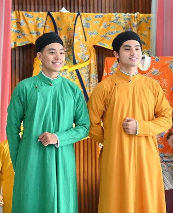 Mật mã trăm năm của Sắc Tím Kinh Kỳ