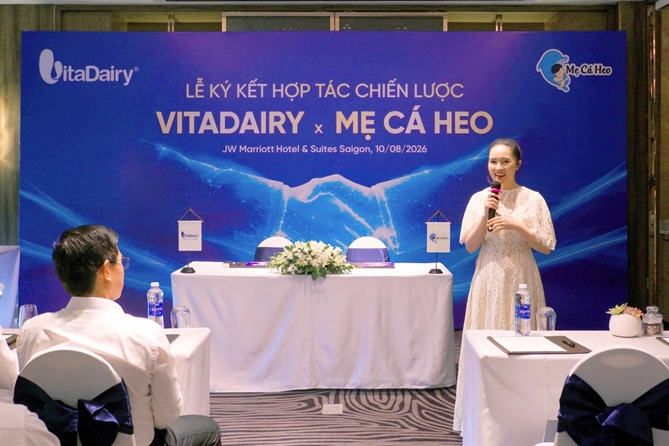 Bà Trương Thị Kim Oanh, Đại diện Thương hiệu Mẹ&Bé Mẹ Cá Heo phát biểu