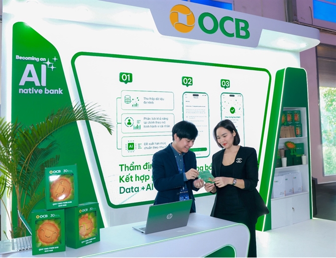 OCB tối ưu trải nghiệm tài chính từ dữ liệu và AI OCB Linkline- giải pháp tài chính mới nhất được OCB giới thiệu tại sự kiện.