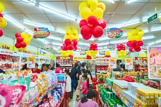 Bà con Mèo Vạc hòa mình vào chuỗi hoạt động đặc sắc, hào hứng mua sắm, săn Giờ Vàng Giá Sốc tại WinMart+ Mèo Vạc