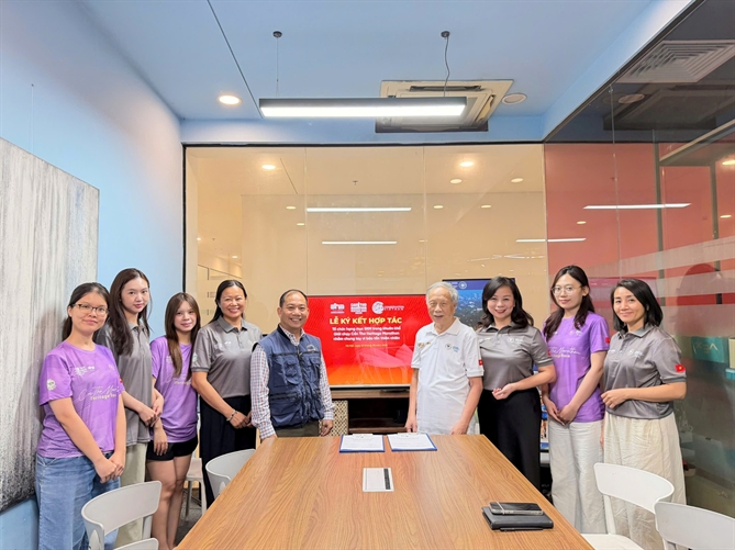 Kết nối thể thao cộng đồng với bảo tồn động thực vật hoang dã Lễ ký kết Biên bản ghi nhớ hợp tác (MOU), mở đầu cho chương trình hợp tác trong khuôn khổ dự án “Chạy vì Động thực vật hoang dã Việt Nam”.