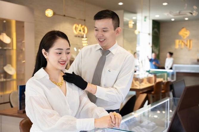 PNJ tiếp tục mở rộng đa dạng tệp khách hàng. Ảnh: Minh Trường