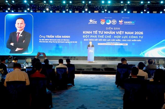 Miền Bắc và bài toán “phép nhân” tăng trưởng Ông Trần Văn Minh, Ủy viên UBTW Hội Doanh nhân trẻ Việt Nam, Phó Chủ tịch kiểm Tổng Thư ký Hội Doanh nghiệp trẻ Hà Nội phát biểu tại diễn đàn