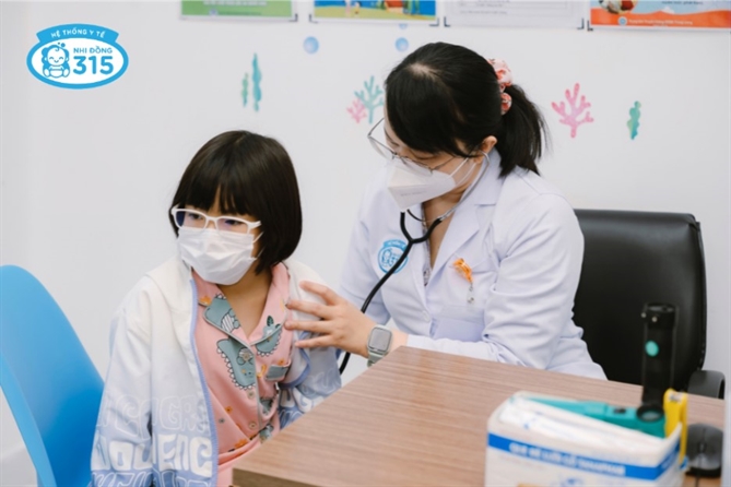 Chăm con thời hiện đại: Khi mẹ cần nhiều hơn một nơi thăm khám Nhi Đồng 315 chăm sóc sức khỏe trẻ em bằng sự thấu hiểu và gần gũi như người nhà