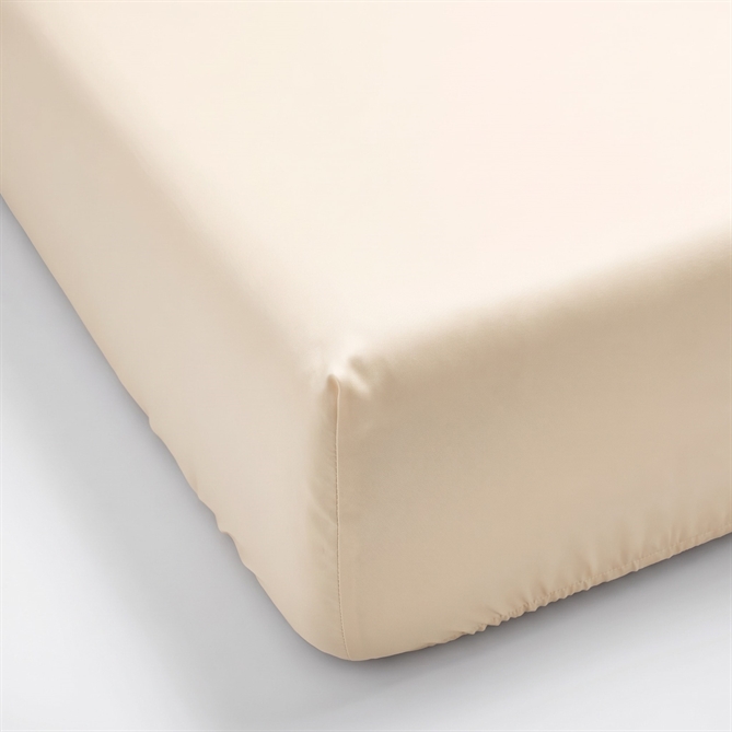 Chọn chăn ga theo chất liệu: Cách chi tiêu hợp lý cho giấc ngủ Ga giường TENCEL 60s màu Kem, bo chun theo độ dày nệm.