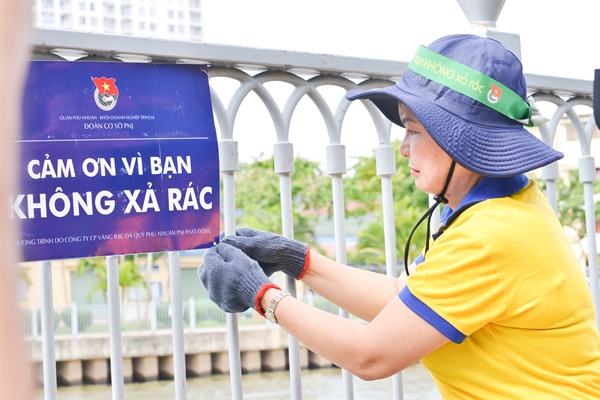Chiến dịch Cảm ơn vì bạn không xả rác của PNJ đã tác động sâu sắc đến cộng đồng PNJ. Ảnh: Ngọc Long